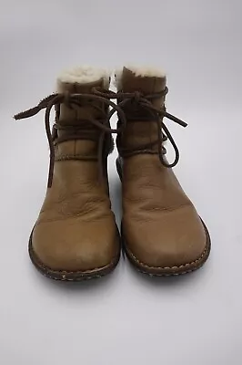 Ugg Australia Caspia Lace Up Shearling Lined Brown Leather Boots Women's Sz 6 • $29.99