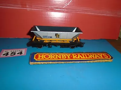 Hornby R-033 Haa Hopper Wagon Coal Sector      P/454 • £11.99