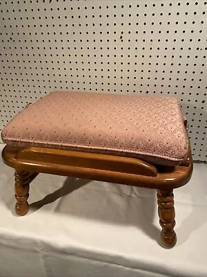 Vintage Towne Square 1995 Hillsboro Texas Oak Turned Leg Retro Footstool • $49.95