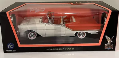 Luck Diecast 1957 Oldsmobile Super 88  Scale 1/18 • $65