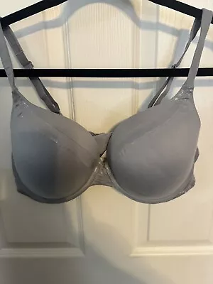 Victoria Secret Bra 38D Perfect Shape Gray • $0.99