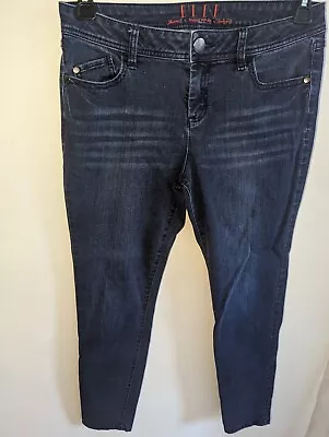 Elle Jeans Womens 10 Blue Denim Straight Leg Mid Rise Cotton Blend Stretch • $8