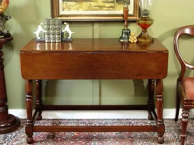 ANTIQUE AUSTRALIAN CEDAR DROP SIDE HALL TABLE/DINING TABLE ~ SPLAYED LEGS  C1900 • $650