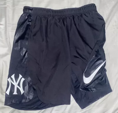 New York Yankees Nike DRI-FIT Shorts MLB Authentic Collection Size Medium • $55