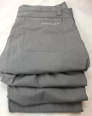 Oakley Mens Golf Utility Pants Size 36X33 Gray Flat Front Chino Rn# 96548 EUC • $15.51