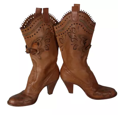 Vince Camuto Women's Butterfly Leather Size 7 1/2 B Boots • $50.99