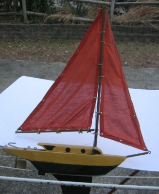 $11.77 • Buy Vintage Large Wood Model Pond Boat For Sailing Measures 31  Tall By 21  Long