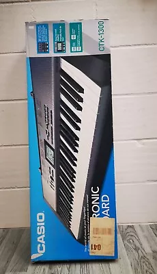 Yamaha Portatone Electronic Keyboard - Black - Unit Only - 49 Keys *See... • £49.99