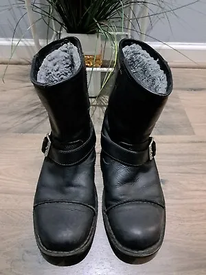 Ugg Mens Rockville II Boots Size 9 Black Leather Motorcycle Rocker Style 3040 • $55