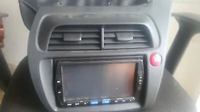 £180 • Buy Honda Civic Mk8 2006 - 2011 Stereo Sat Nav Unit And Surround *original*