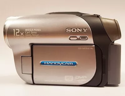 Sony DCR-DVD202E Camcorder • £30