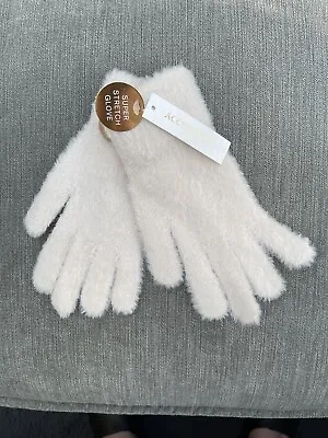 New With Tags ‘Accessorize’ Women’s Supersoft Gloves • £3