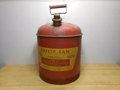 VINTAGE EAGLE RED 5 GAL METAL SAFETY GASOLINE GAS CAN U1-50-S Older Handle Style • $20.99