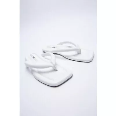 NWT Zara White Quilted Slides 3614/711 • $39