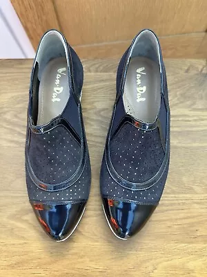 Van-Dal Ladies Shoes. Size 4. Excellent Condition. Worn Once. Blue.  • £15