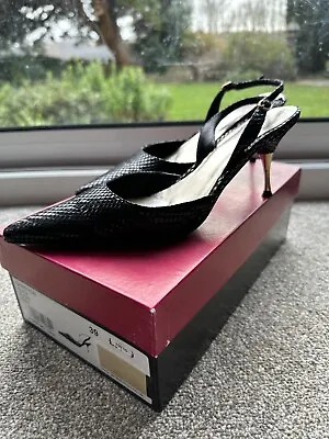 Jane Shilton Signature BlackGold Suede Slingback Shoes • £8