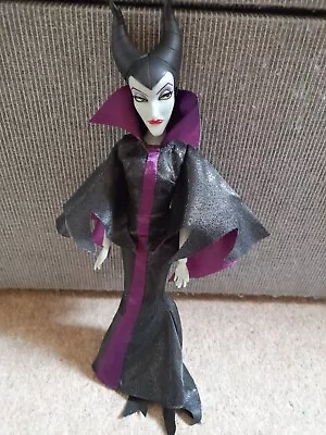 Disney Sleeping Beauty Maleificent 30cm Doll • £6.99