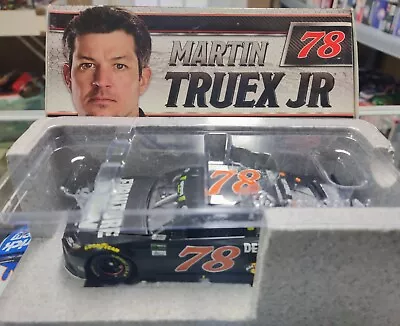 2017 Martin Truex Jr #78 Furniture Row 1/24 Scale  Action Nascar Diecast Car. • $213.71