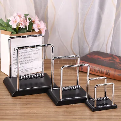 Newton's Cradle Gadget Fun Classic Desktop Toy For Birthdays Gift All Occasion • £5.22