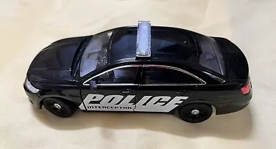 *BRAND NEW* Welly 1:24 Diecast Car Ford Police Interceptor Sedan • $24.99