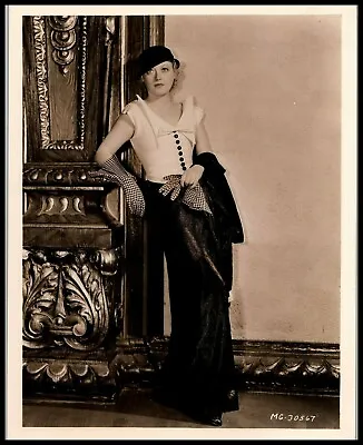MARION DAVIES ADORABLE PORTRAIT 1930s STYLISH POSE HOLLYWOOD GOWN ORIG Photo 558 • $39.99