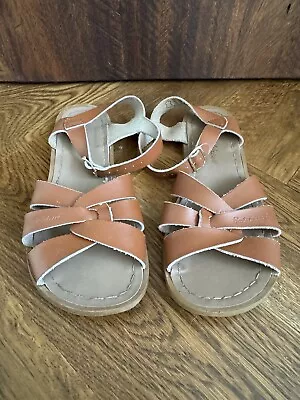 Saltwater Tan Leather Sandals Size 6 • $19.99