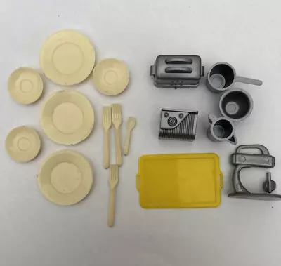 Lot Dollhouse 1:12 MARX Silver Kitchen Appliances & Radio Yellow Plates Utensils • $2.99