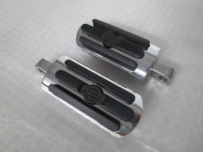 $59.99 • Buy Harley Davidson Sportster Dyna Softail V-Rod Chrome And Rubber Foot Pegs SMALL