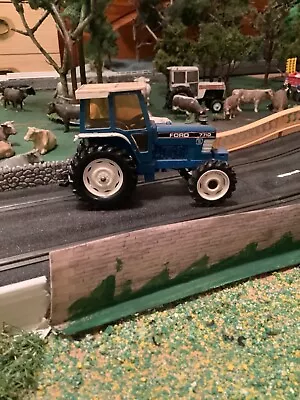 Britains Farm Tractor • £10