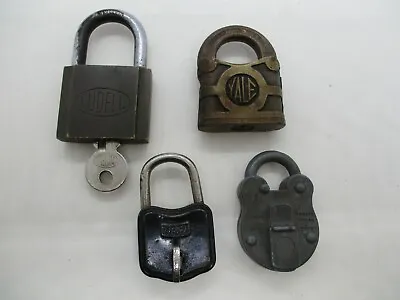 Lot Of 4 Vintage Padlocks - 2 Keys - Ludell Yale Secure • $19.99