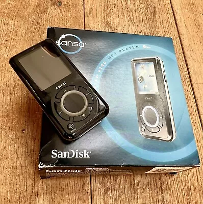 SanDisk Sansa E280 Version 2 8GB MP3 Player - Video Voice Photos.  Boxed. • £35