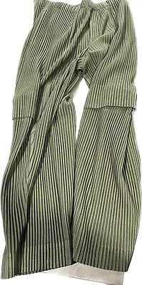 $350 • Buy Issey Miyake Homme Plisse Pleated Cargo Trousers Size 2