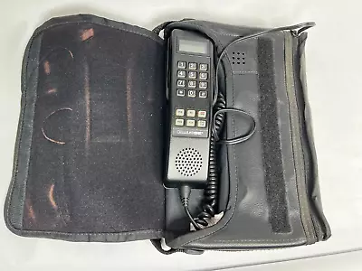 $24.99 • Buy Vintage Motorola Cellular One Car Bag Phone 90's S3784A In Custom Bag - UNTESTED