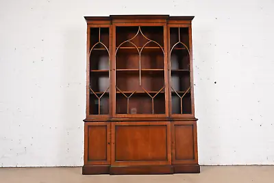 Kittinger Georgian Carved Mahogany Breakfront Bookcase Cabinet Circa 1960s • $3295