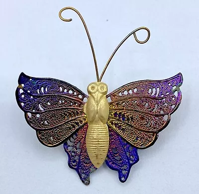 B6-672 Vintage Brooch Gold Tone Pin 1.5  Purple Ombre Butterfly Animal Bug • $4.99