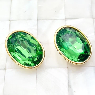 $14.99 • Buy Chunky Green Oval Rhinestone Clip On Earrings Gold Tone The Vintage Strand #9772
