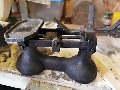 £9 • Buy An Old Set Of Vintage Scales
