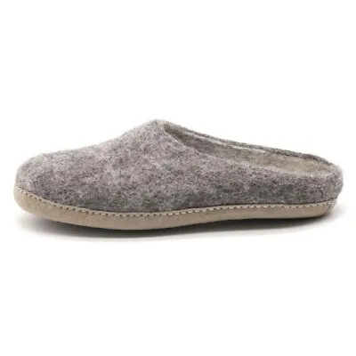 Nootkas Unisex  Astoria  Wool Slippers • $29.99