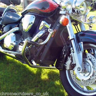 Honda VTX1800 RETRO Shadow Engine Crash Bar Guard With Built In Highway Pegs • $273.41