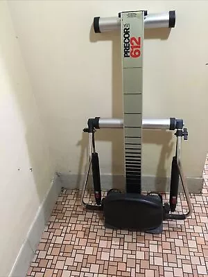 Precor USA 612 Rowing Machine 525140 • $150