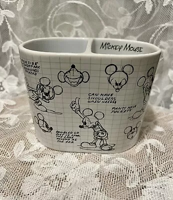 Disney Sketchbook Mickey Mouse White Ceramic Bathroom Toothbrush Holder New NWT • $24.99