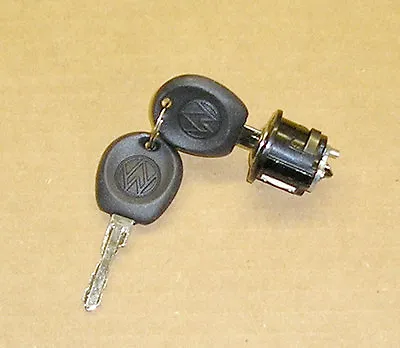 $15.50 • Buy VW Beetle Ignition Switch Key & Lock Cylinder 68-70 Bug T3 Ghia Bus 113 905 853