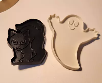 Vintage 1980's Hallmark Halloween Cookie Cutters - Ghost And Cat - Free Shipping • $13