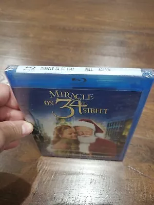 Miracle On 34th Street (Blu-ray 2009) • $9.75