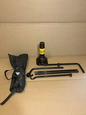 2003-2009 Toyota 4Runner OEM Bottle Jack And Tool Kit Set • $110