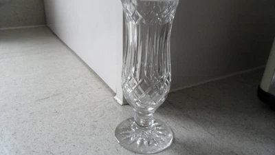 £8.99 • Buy Edinburgh Crystal Scotland  Vintage Stunning Footed Vase - Signed - 15.5 Cms