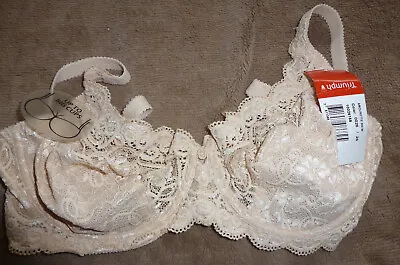 £10 • Buy Triumph Amourette 300 W, Underwired, Lace, Non-padded, Full Cup Bra,