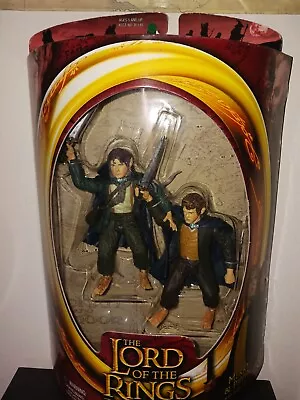 Lord Of The Rings Merry & Pippin Elven Cloaks ToyBiz Action Figure 2 Pack Sealed • $19.99