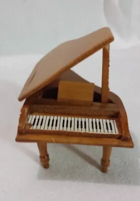 Dollhouse Miniature Grand Piano Wooden Vintage Toy Baby Grand 1:12 Furniture • $7.35