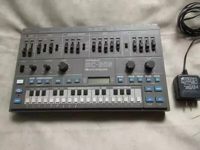 Roland MC-202 Micro Composer Analog Synthesizer Classic • $1460.70